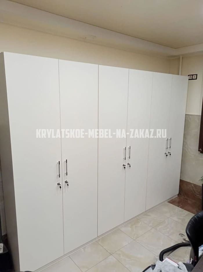 Офисная мебель на заказ в Крылатском