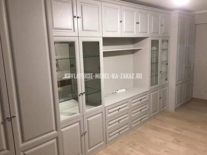 Офисная мебель на заказ в Крылатском