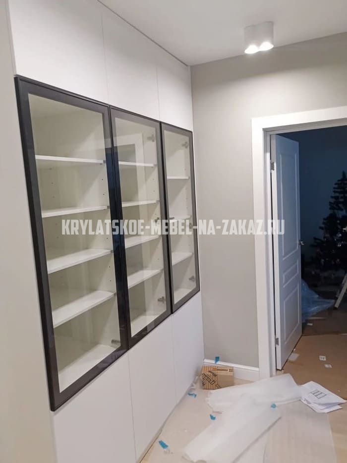 Офисная мебель на заказ в Крылатском