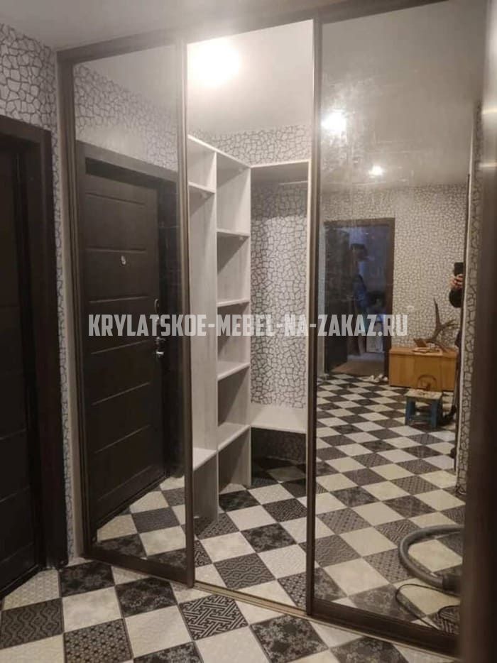 Офисная мебель на заказ в Крылатском