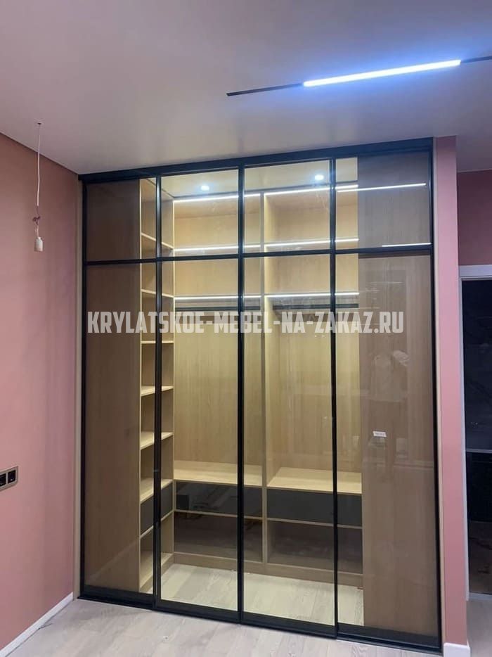 Офисная мебель на заказ в Крылатском